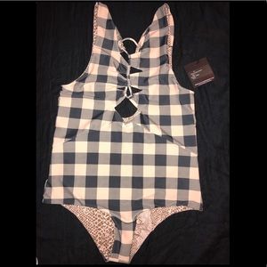 Acacia. Mauka. Check. $185