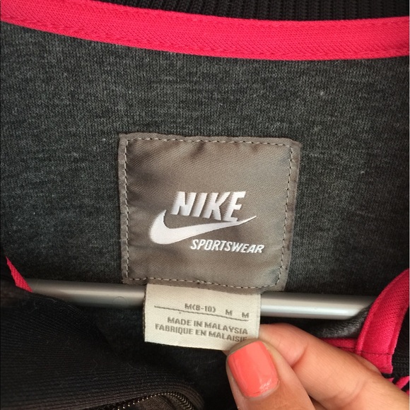Nike zip up running jacket - Picture 3 of 3