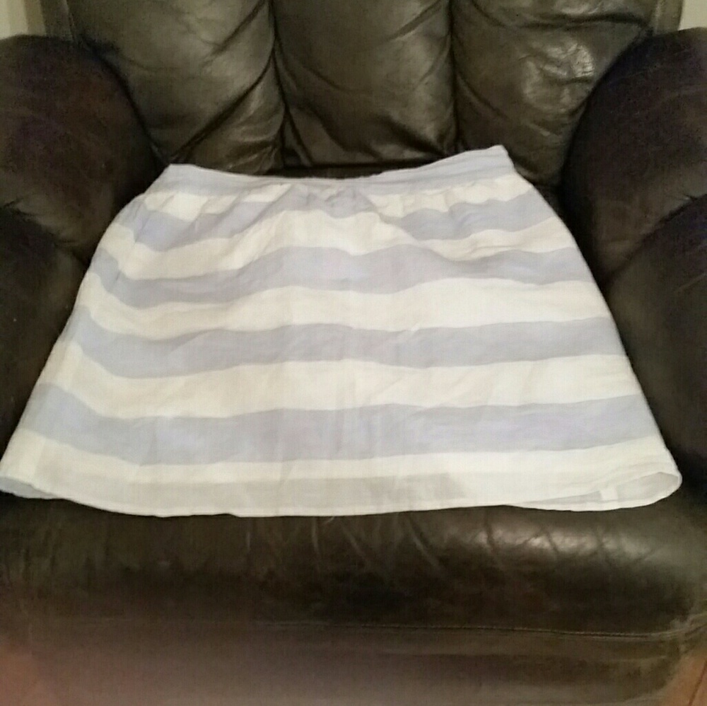 Vineyard Vines skirt size 10
