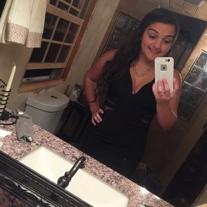 Meet your Posher, Toriann