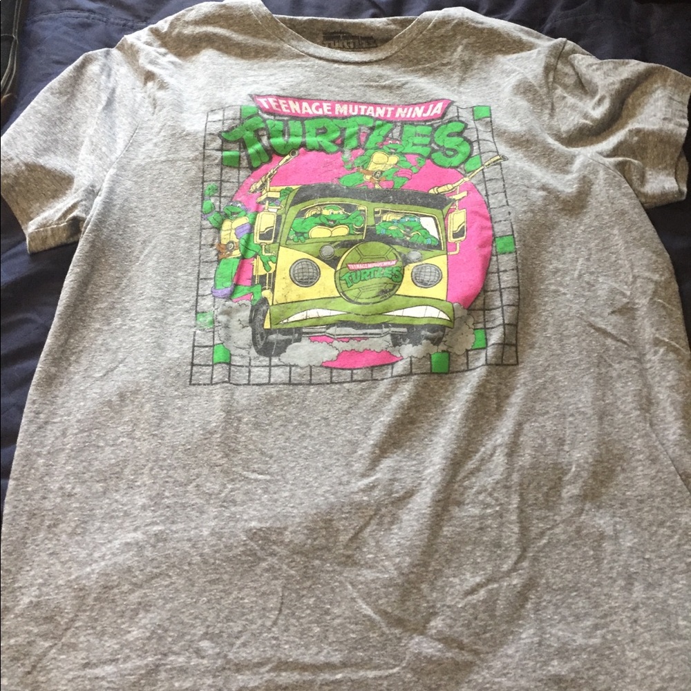 Nickelodeon t shirt