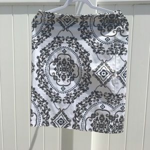 White House Black Market pencil skirt