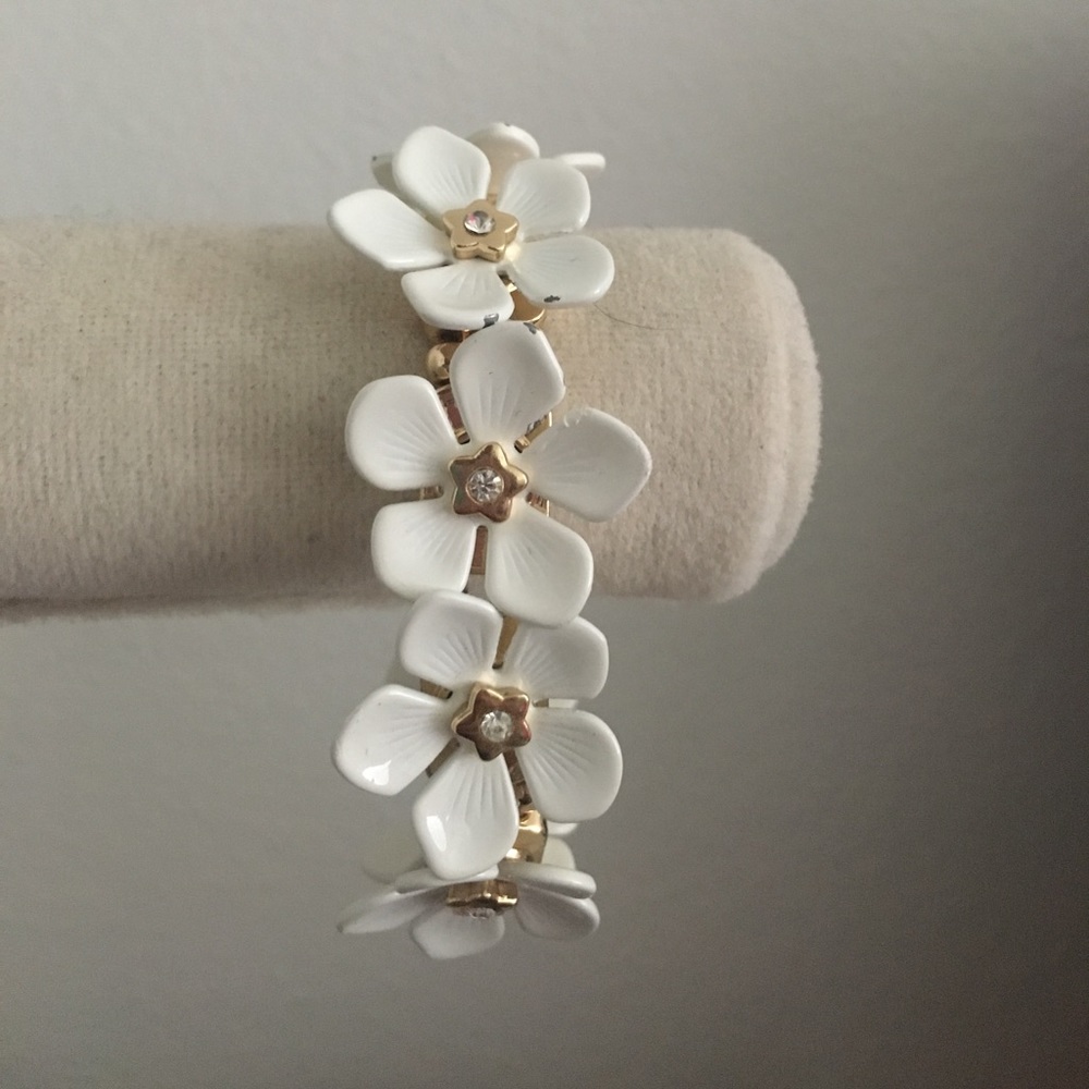 Daisy Bracelet