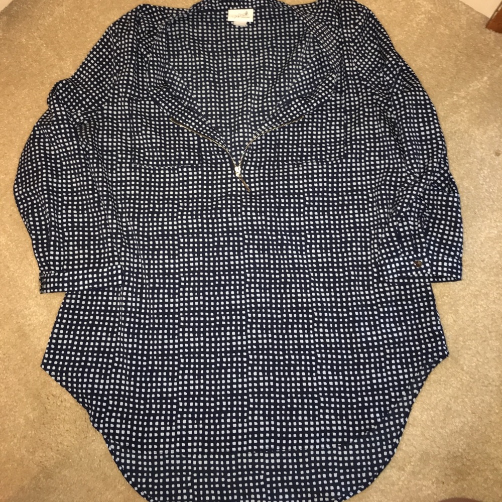 Jaclyn Smith dress shirt