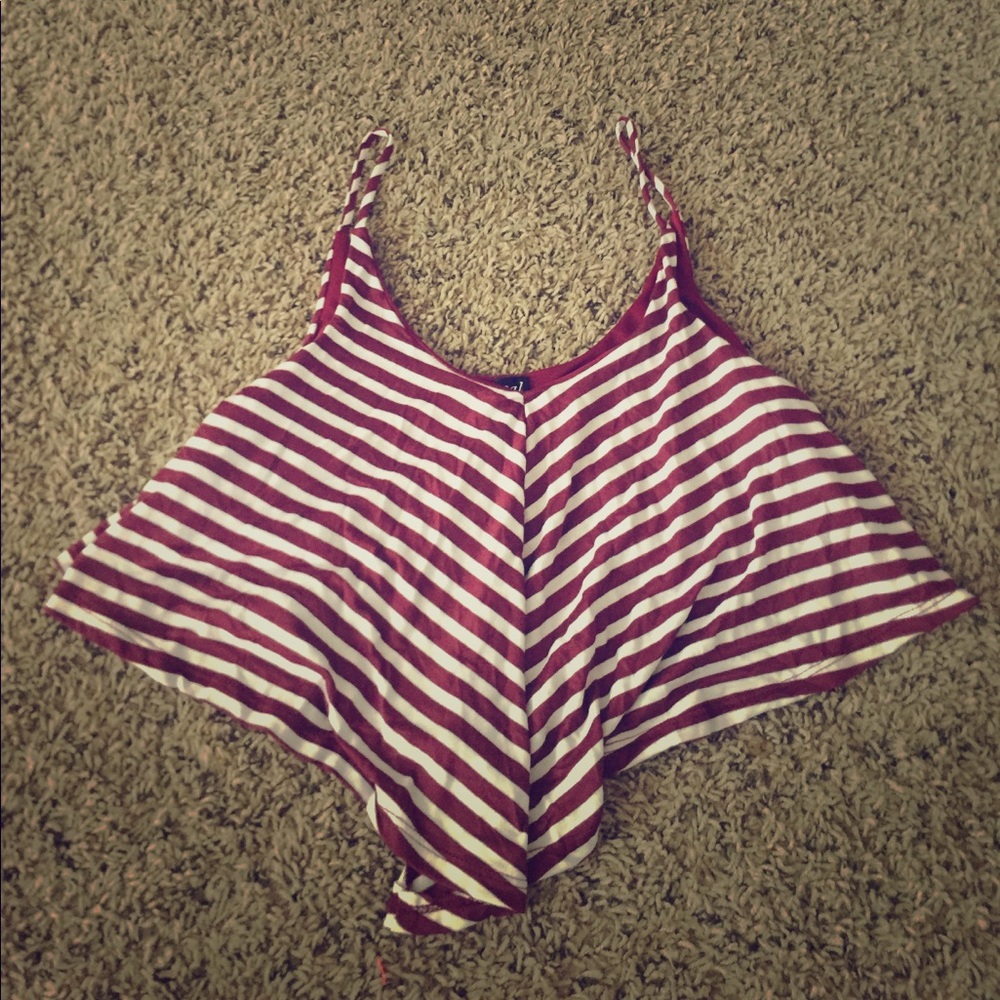 Wet Seal stripped crop.