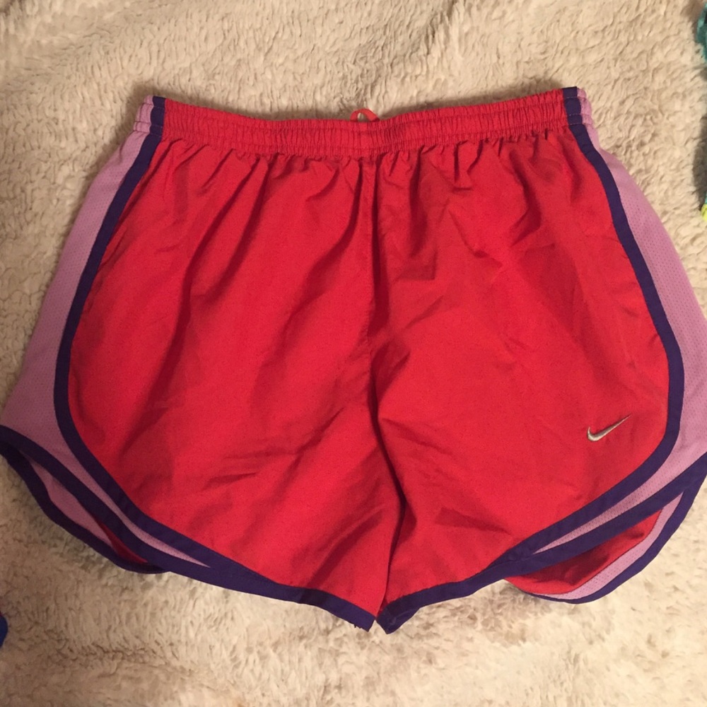 Nike running shorts sz M