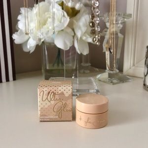 Kylie Cosmetics Ultra Glow Santorini