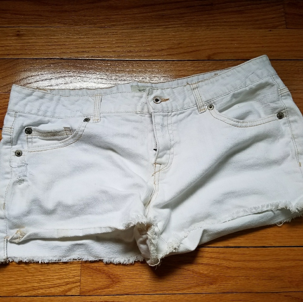 White Aeropostale Shorts