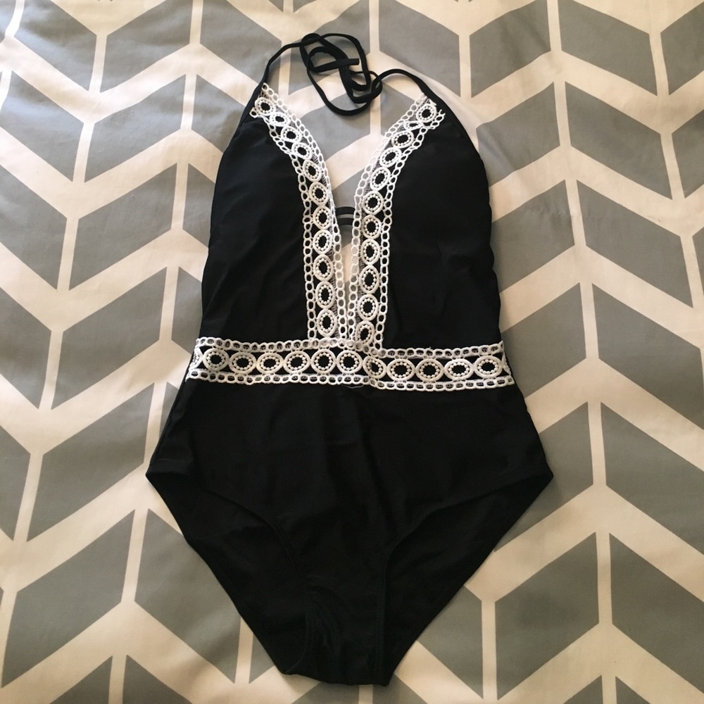 One piece swimsuit NWOT