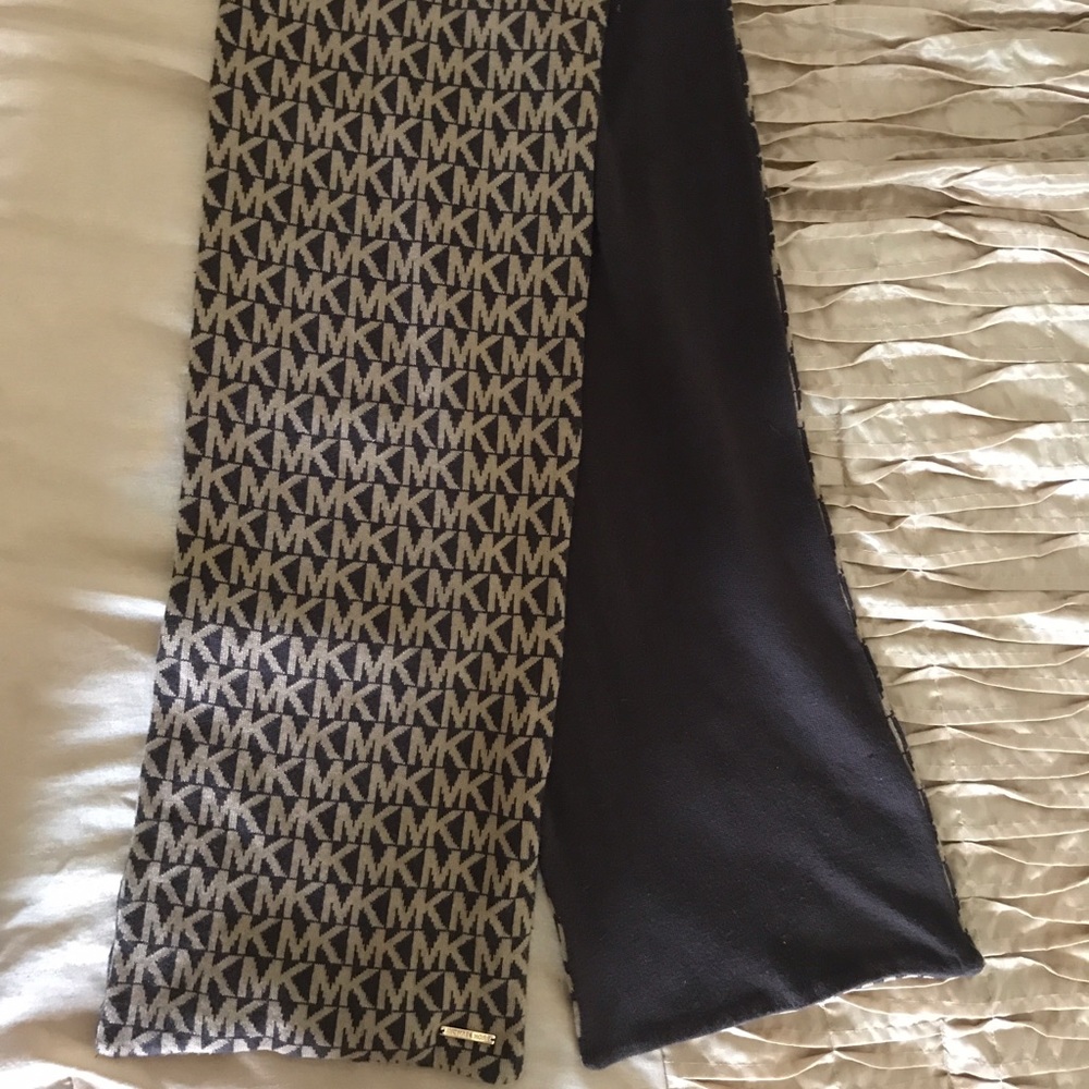 Authentic Michael Kors winter scarf
