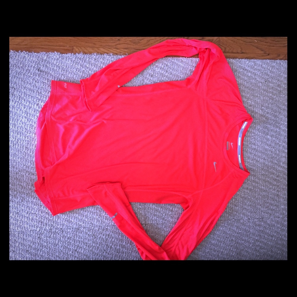 Nike miler running shirt - size small