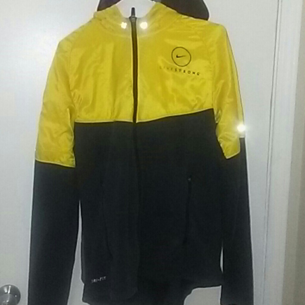 Nike Livestrong Mens running jacket