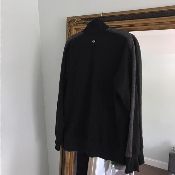 lululemon athletica Other - Lululemon black zip up