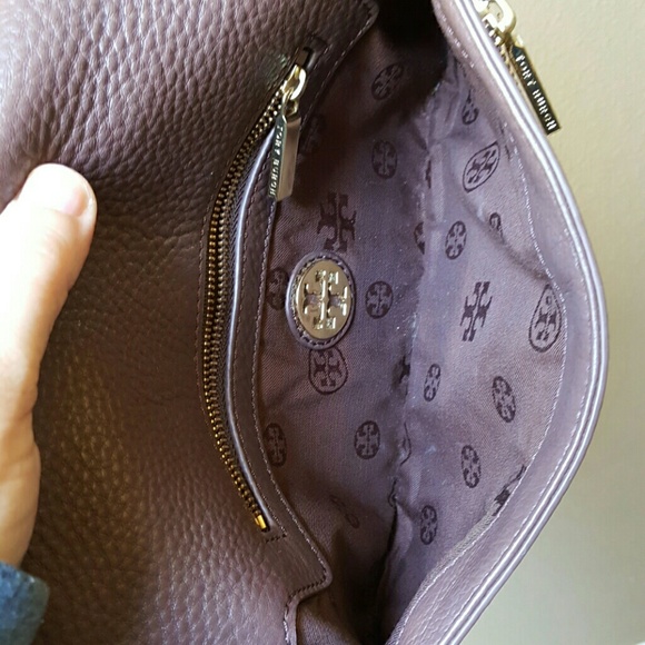 Tory  Burch Britten Crossbody - Picture 6 of 8