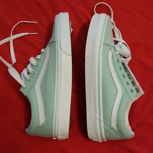 *LAST DAY* NWT Vans Old Skool Mint Skate Shoes