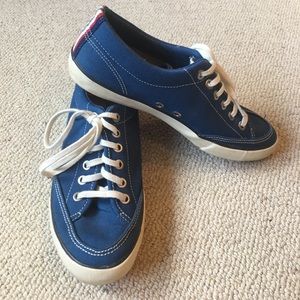 SeaVees blue boat sneakers
