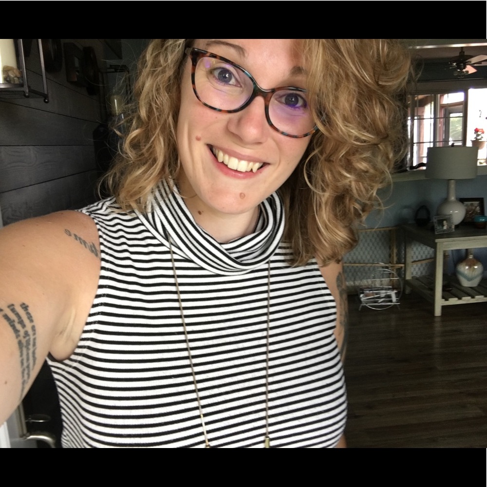 Meet your Posher, Jessica