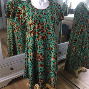 LuLaRoe Carly Dress Size M