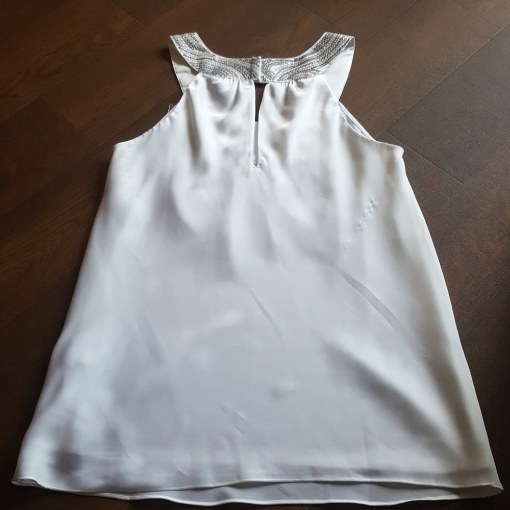 White House Black Market sequence top. - Picture 4 of 5