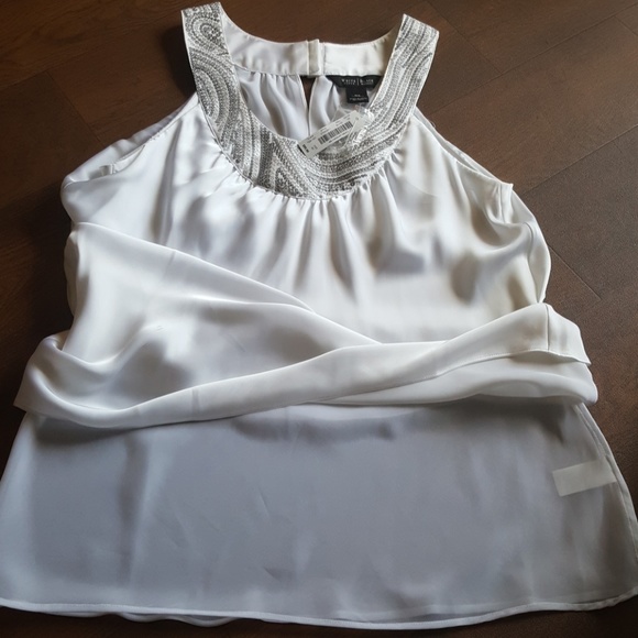 White House Black Market sequence top. - Picture 3 of 5