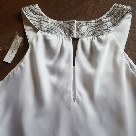 White House Black Market sequence top. - Picture 5 of 5