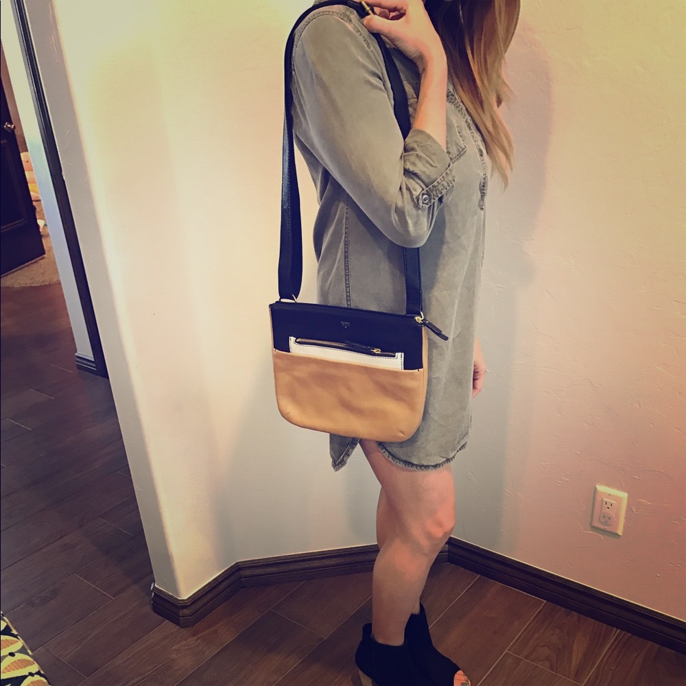 fossil cross body purse
