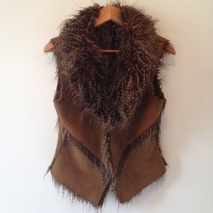 Faux fur reversible vest