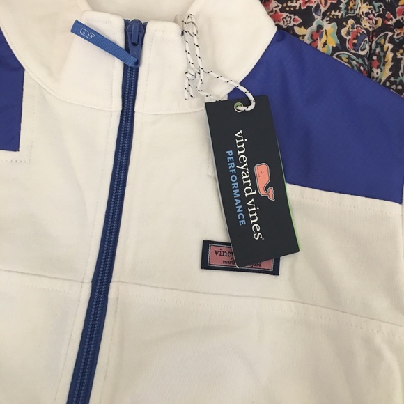 Sweater - Picture 4 of 4