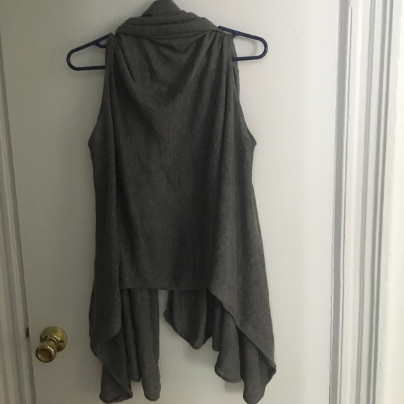 Layering vest - Picture 3 of 4