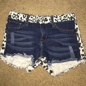 Hudson jean shorts... size 14!!