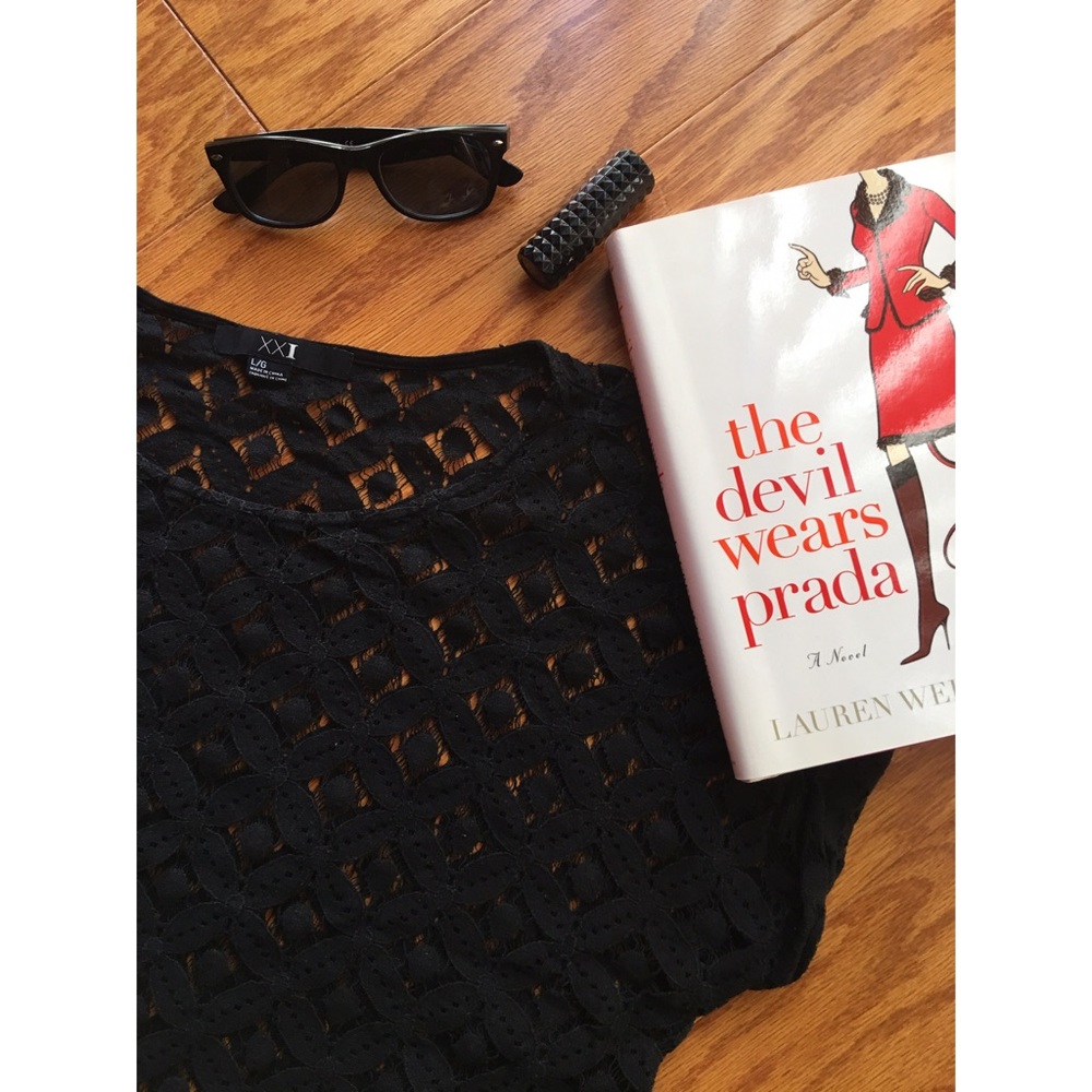 NWOT Forever 21 black lacy top