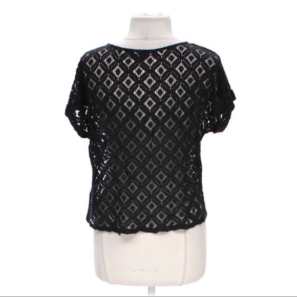 NWOT Forever 21 black lacy top - Picture 4 of 6
