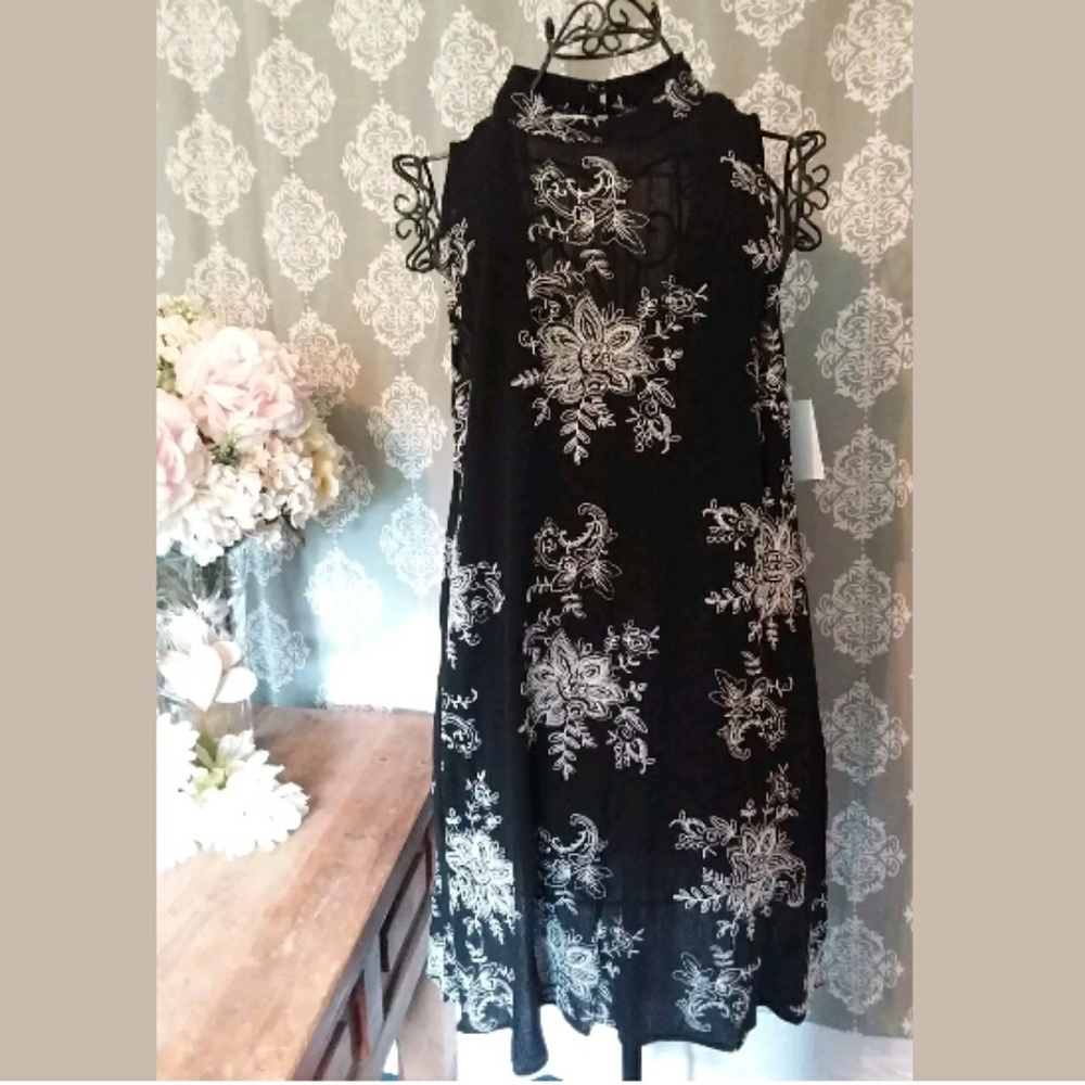 Embroidered A-line Dress
