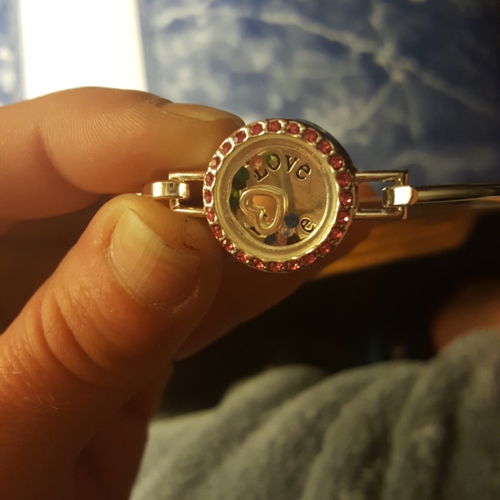 Love life silver bangle bracelet