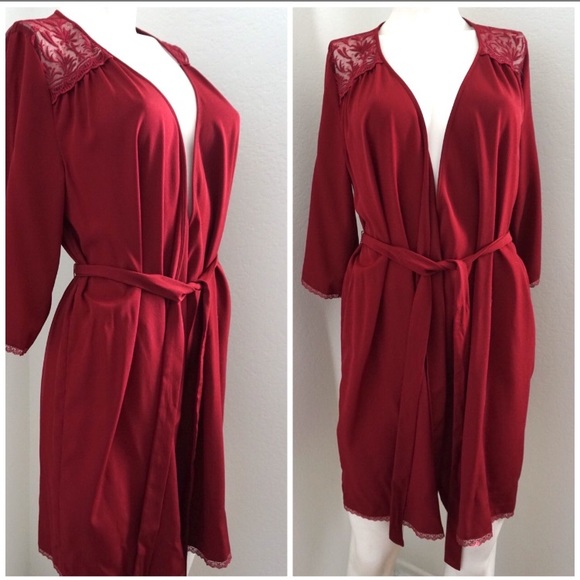 Anthropologie Burgundy & Lace Robe - Picture 7 of 7