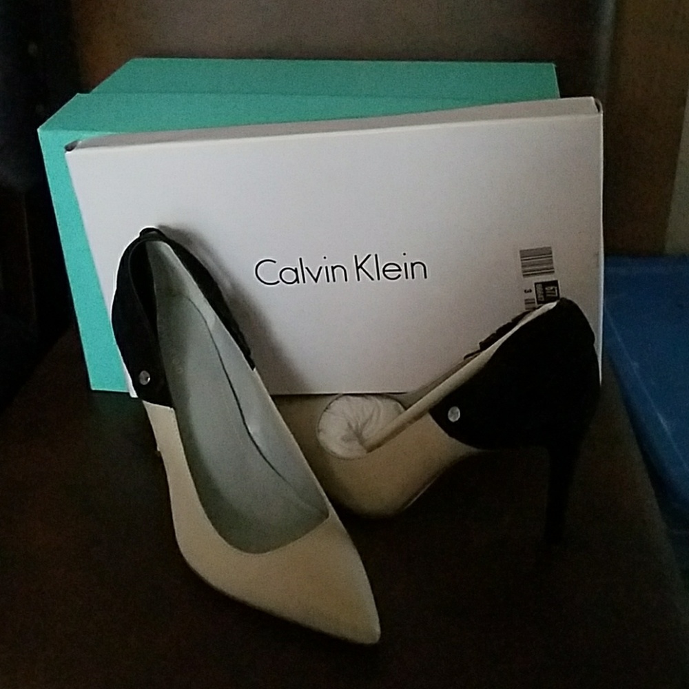 Calvin Klein pumps