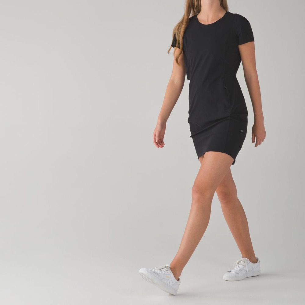 Black Lululemon Endeavor dress size 4