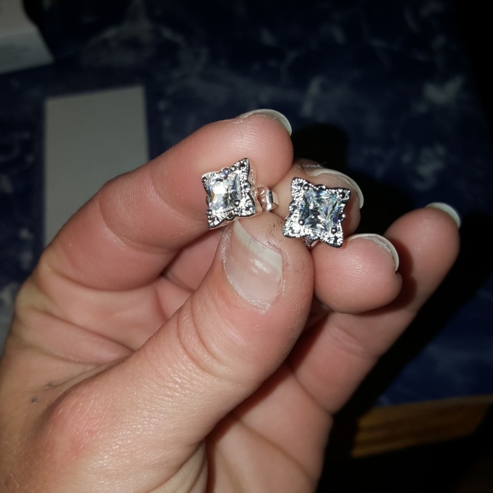 Brand New picture perfect cz studs