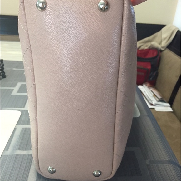 Authentic Chanel Tote - Picture 4 of 5