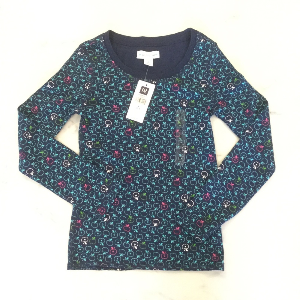🎏 NWT GapKids Long Sleeve Navy Apple Print Shirt