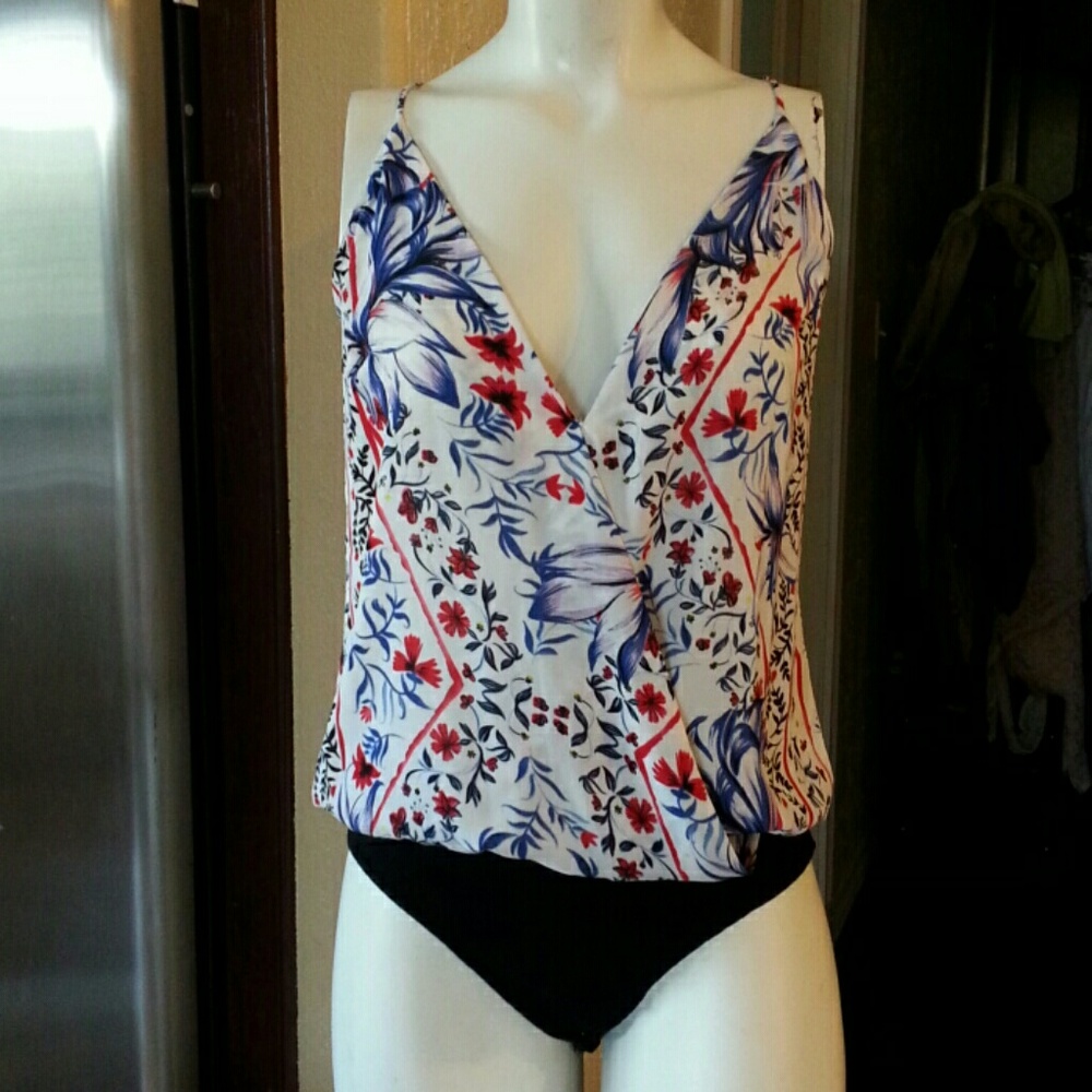 Two Arrows Rose Bodysuit. NWOT