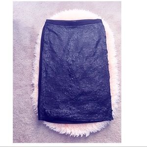 Black leather skirt 😘