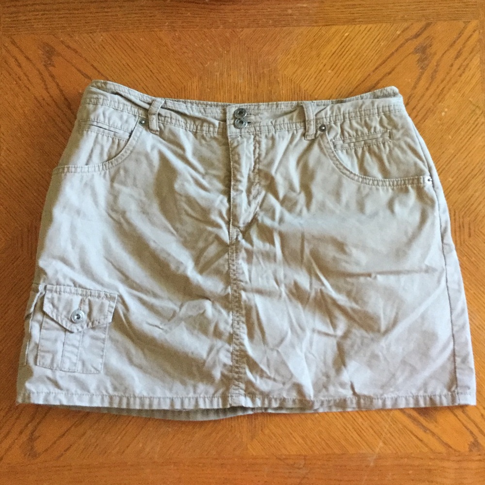 Gloria Vanderbilt Cargo Skorts