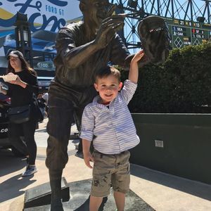 Meet your Posher, Carrie