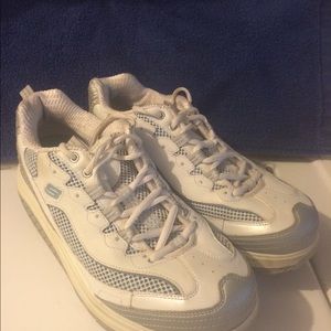 Skechers Shape Ups Size 9.5 - White, Silver & Blue