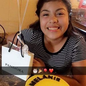 Meet your Posher, Melanie