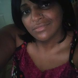 Meet your Posher, Joyce