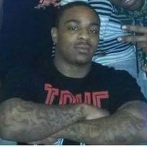 Meet your Posher, Tee