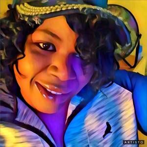 Meet your Posher, Nikkia