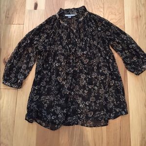 Daniel Rainn from motherhood maternity top